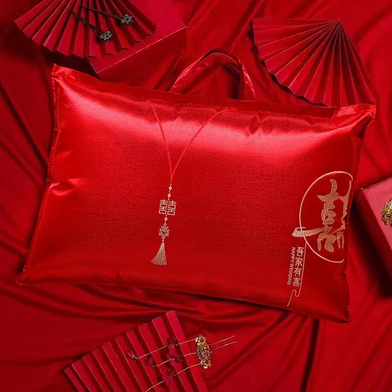 结婚枕芯包装袋枕头喜被收纳袋超大红色手提陪嫁刺绣四件套礼品袋