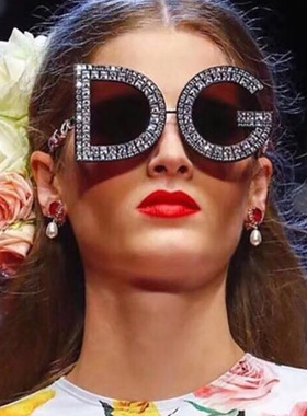 热销New trend big frame letter sunglasses retro diamond sung