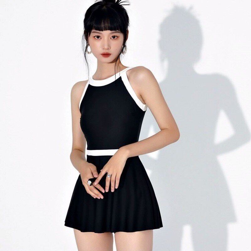 连体游泳衣女款2024新款微胖女孩遮肉显瘦海边度假保守泳衣高级感