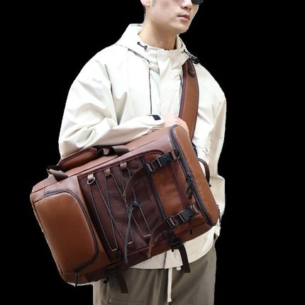 双肩包多功能大容量旅行户外背包17寸笔记本电脑包防水耐脏行李包