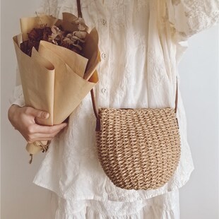 日系 文艺度假风手工草编单肩斜跨小包有拉链斜挎百搭小包