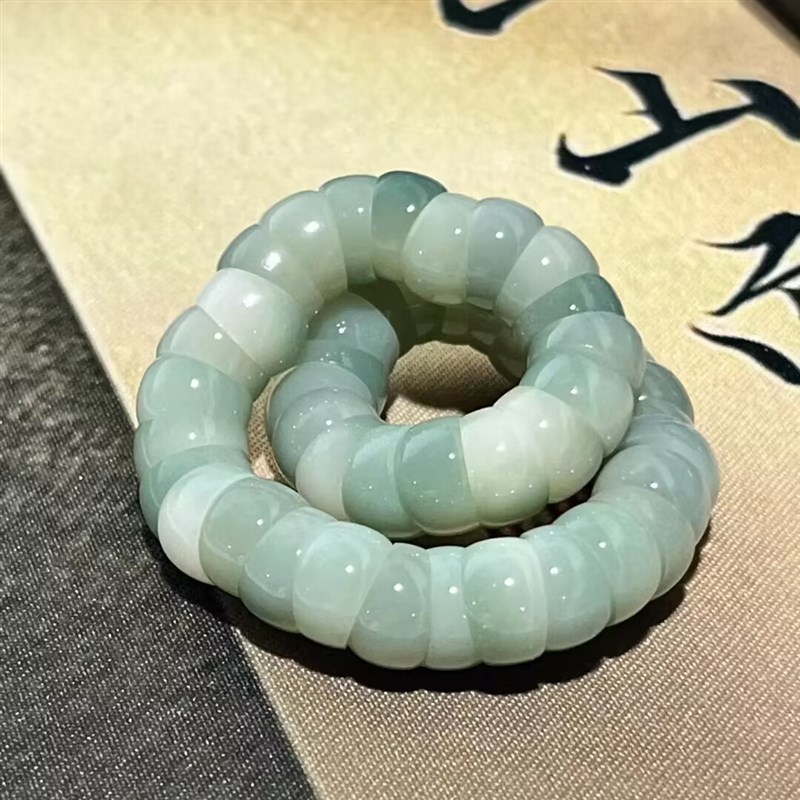 热销猪大肠白玉菩提根手串渐变手串绕指柔学生盘玩手串佛珠文玩手