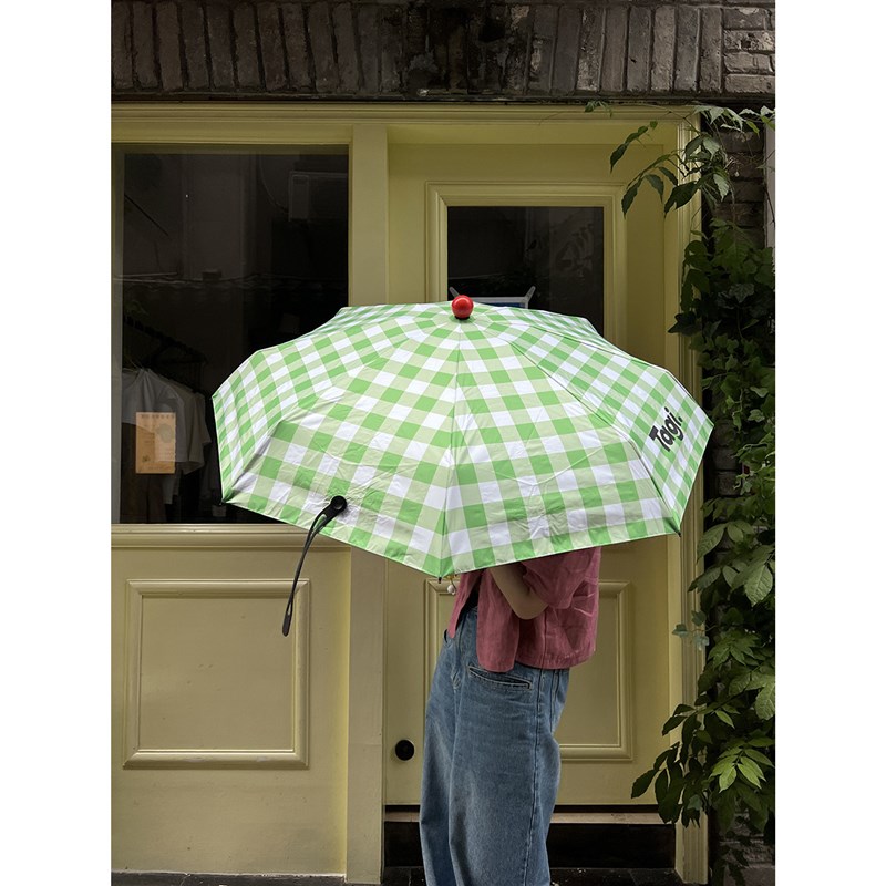 现货Tagi.雨宝晴雨伞 5折黑胶两用伞防紫外线太阳折叠遮阳伞