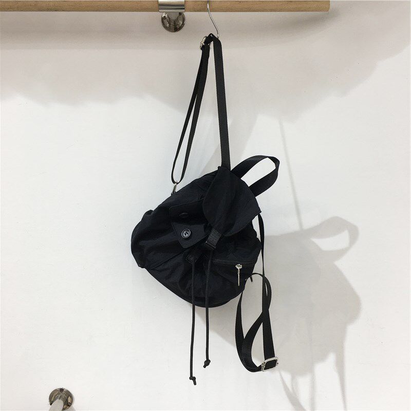 小脏柜 新款韩系小众时髦多口袋抽绳尼龙束口双肩包实用百搭背包