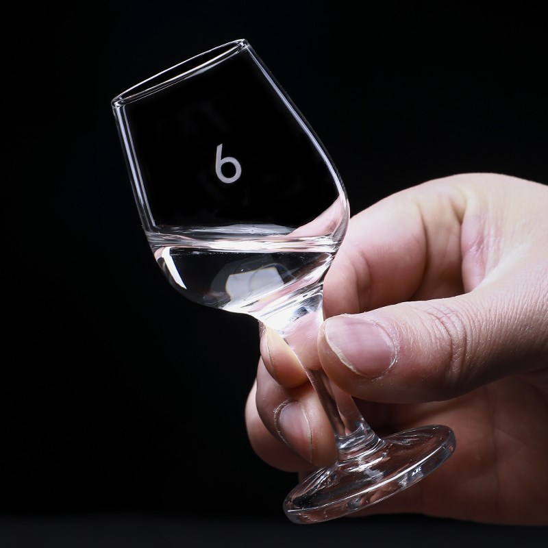 77N50ml国j标标准白酒品酒杯 水晶玻璃专业品鉴杯郁金香杯分酒器