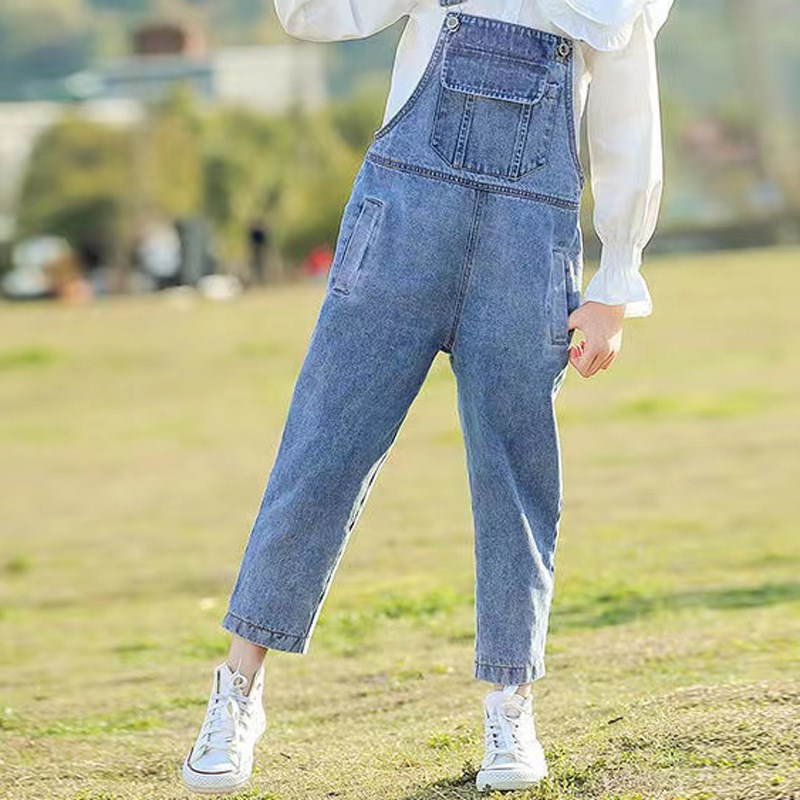 韩版童装女童牛仔背m带裤儿童洋气中大童宽松时尚女孩背带裤两件