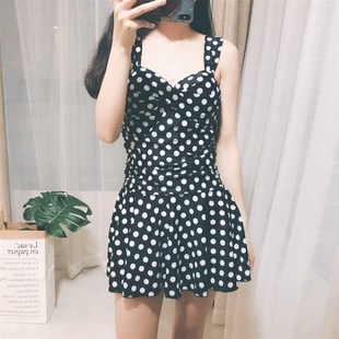 大码 泳衣女胖mm遮肚200斤小大胸连体显瘦波点保守聚拢度假游泳装