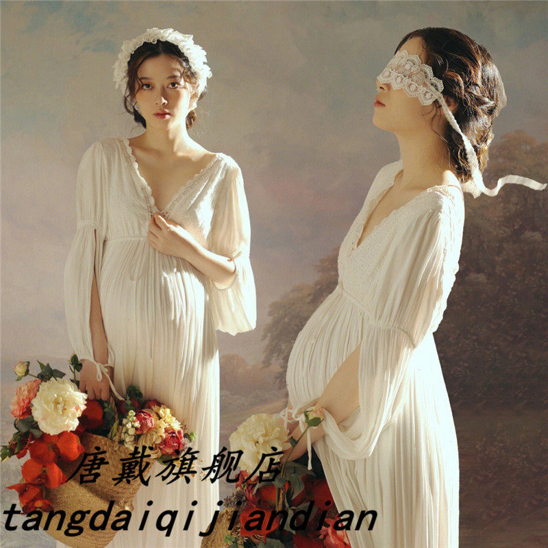 新款孕妇写真拍照服饰影楼高级感白色复古连衣裙时尚温柔摄影服装