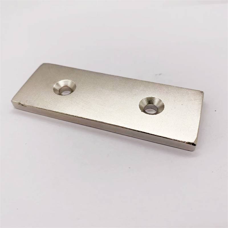 新品强磁80X30X5mm 双孔强力磁铁吸铁石钕铁硼磁铁大号磁铁