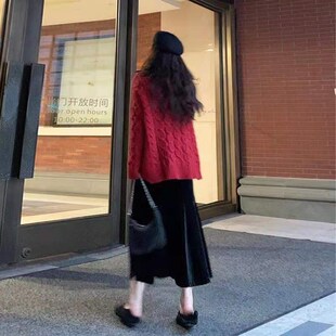 孕妇半身裙秋冬加绒丝绒中长款百褶裙子可调节黑色显瘦A字裙半裙