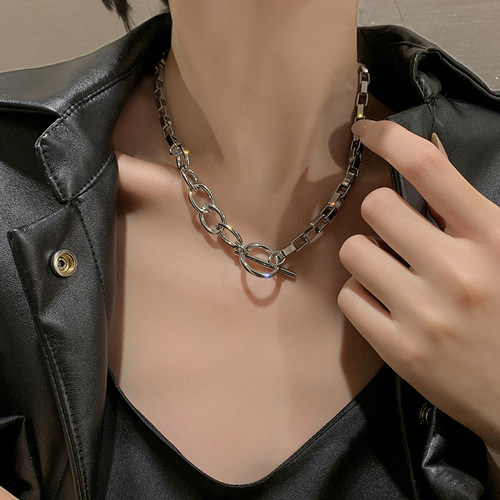 新品项链女ins嘻哈冷淡风2021年新款女潮网红欧美ifashion金属粗