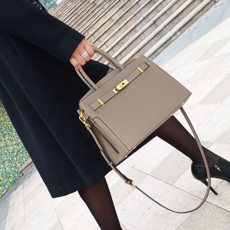 女士包包2023新款包包通勤高级感大包女大容量斜挎百搭单肩手提包,箱包皮具/热销女包/男包,通用款女包,淘宝优惠券,粉丝福利购,淘宝优惠卷