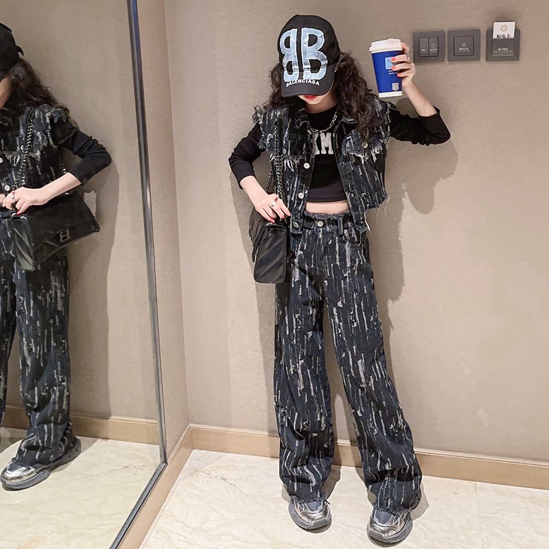热销女童韩范时尚牛仔马甲套装2024新款洋气儿童秋装两件套中大童