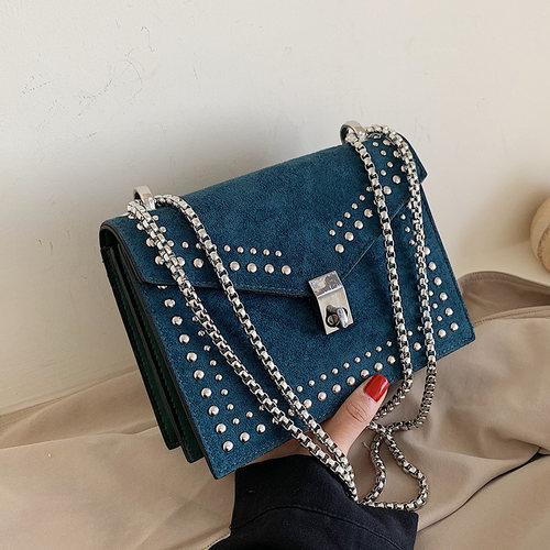 港风复古小包包女2021新款流行百搭铆钉链条包磨砂质感单肩斜挎包