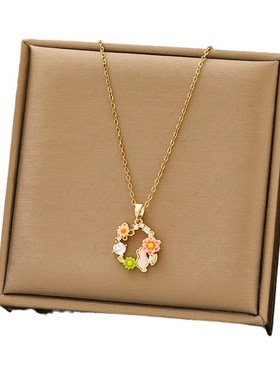 跨境热卖新款多彩缤纷花环花朵装饰E吊坠项链女生个性度假风锁骨