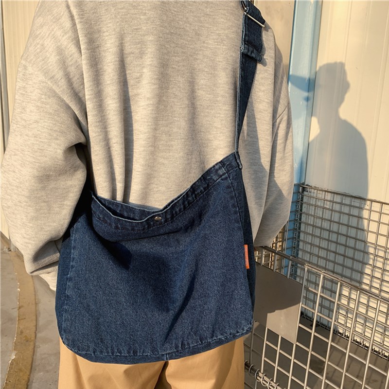 斜挎包男款大容量牛仔包帆布休闲日系单P肩包男蓝色通勤差包