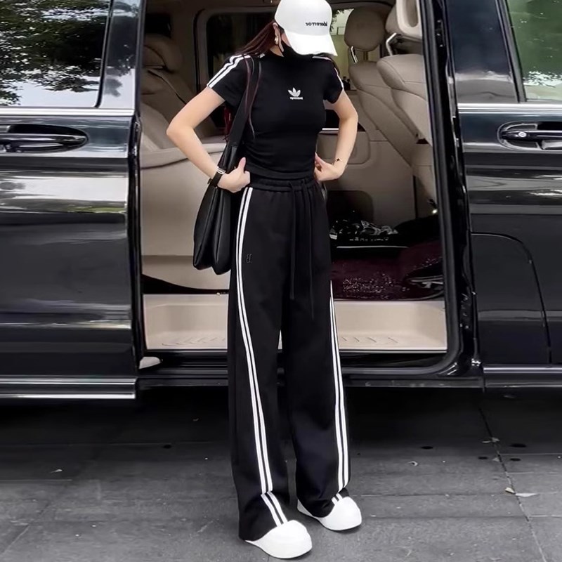 欧货休闲运动套装女夏2025新款时尚F洋气显瘦T恤阔腿裤春秋两件套