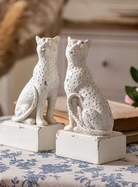 美式复古动物猎豹摆件书房书挡办公室树脂做旧书立装饰品拍摄道具