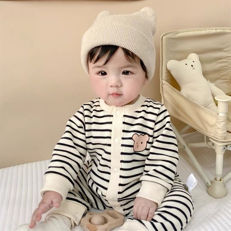 婴儿春秋款1连体衣服春装2早春季幼儿3套装小月龄宝宝4男0一6个月
