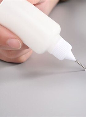 热销30ml Empty Glue Bottle with Needle Precision Tip Applica