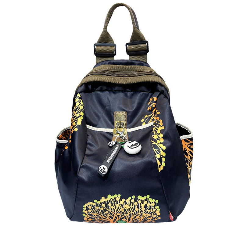 高级感超轻大容量妈妈揹包女2023新款双肩休闲轻便旅游女士旅行包