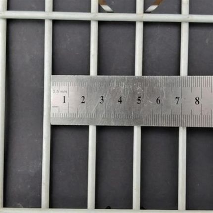 镀锌铁丝网加粗网片养殖狗兔鸽笼焊接钢丝围挡防护电焊网建筑网格