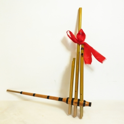 芦笙苗贵州竹制乐器道具民族中号演出云南六管P苗族手工管号舞台