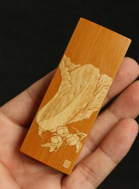 老玉竹东阳名戚挺飞本工留青雕刻一体推盖牙签盒把件把玩竹雕
