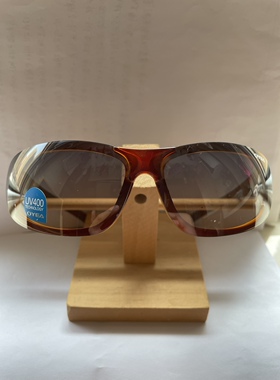 oyea欧野茶色休闲太阳镜防紫外线舒适款男女通用新视野0152