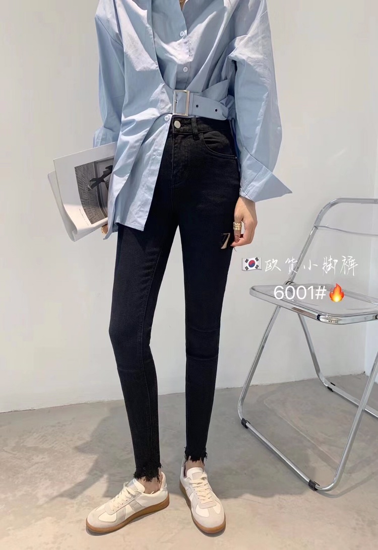 魔力诱惑 OOTD 新款牛仔裤女纯黑色铅笔小脚裤显瘦高腰破洞6001