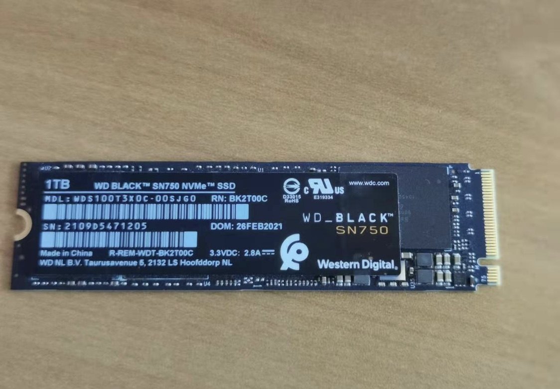 sn750 1t 西部数据 固态硬盘 黑盘 ssd nvme pcie m.2 电脑拆机盘