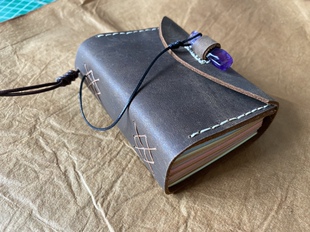 A7双包边笔插小本子 紫水晶查扣 复古便携迷你手账本 脖挂项链