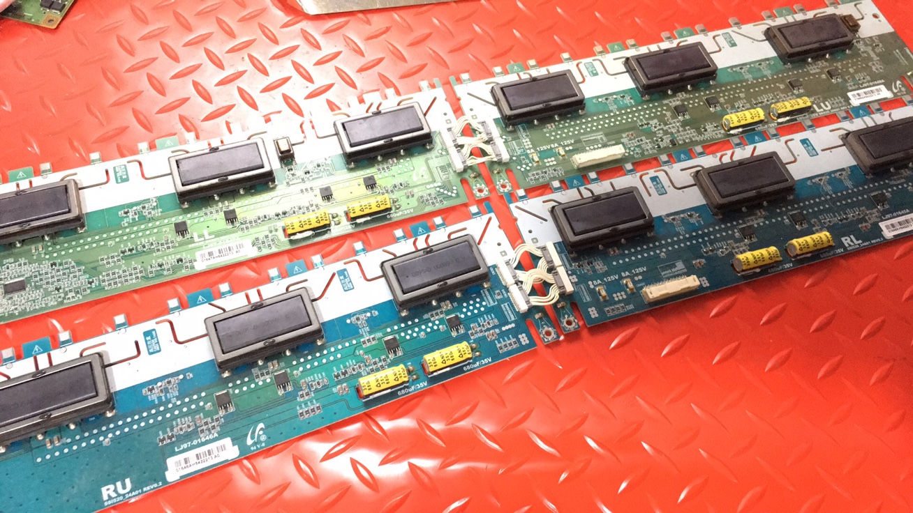 原装海信 LM52P69GP 高压板LJ97-01645A/01646A/01647A/01648A