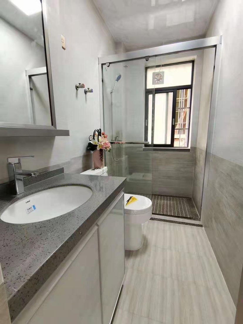 装修二手房旧房老房翻新家装装饰公司客厅房间厨房卫生间全屋改造