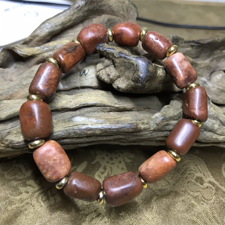 w77  西亚 千年鸡肝桶珠玛瑙 原色原矿 一物一图