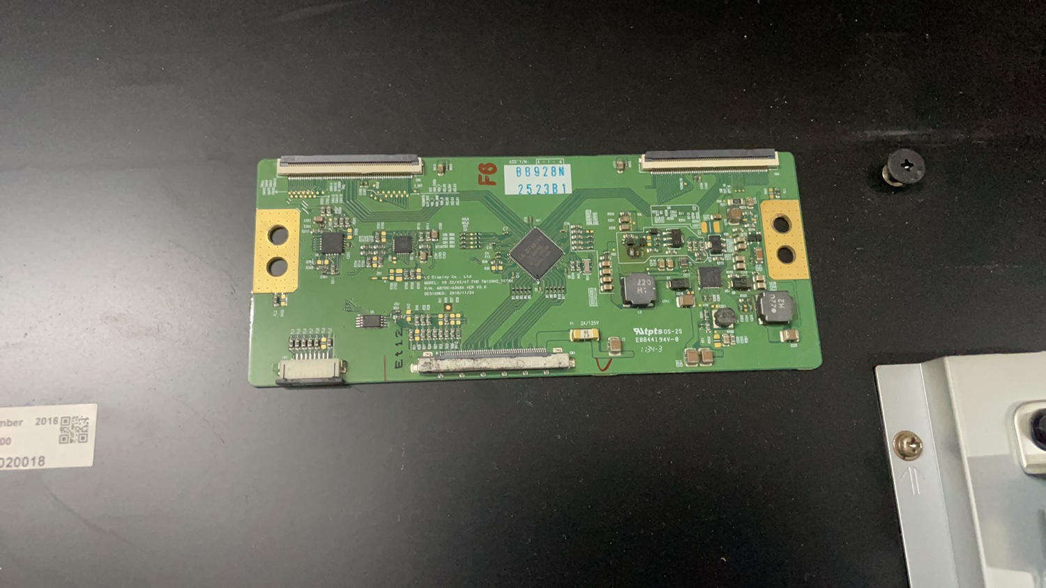 LG 屏  逻辑板V6 32/42/47 FHDTM120HZ 6870C-0368A