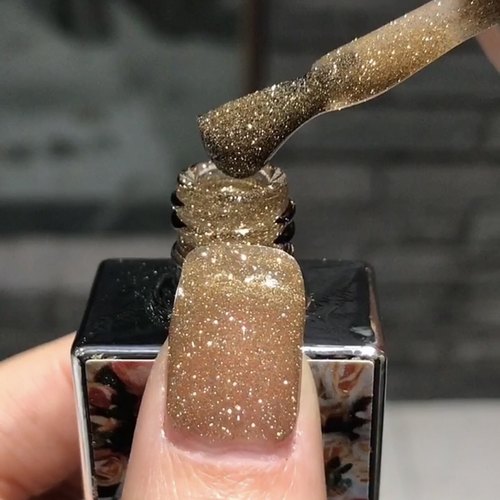 蹦迪美甲胶香槟色细闪指甲油2025