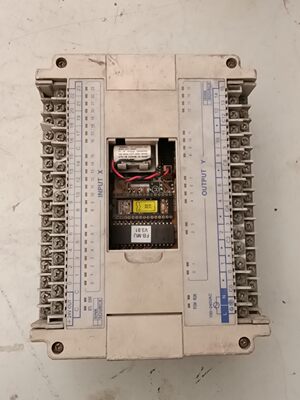 永宏FBE-40MU PLC，拆机成色还不错，没试机，盲盒价【询价】