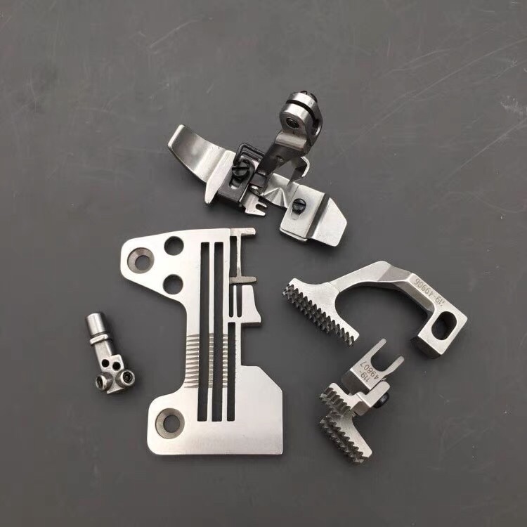 重机6700四线拷边机针位胶牙