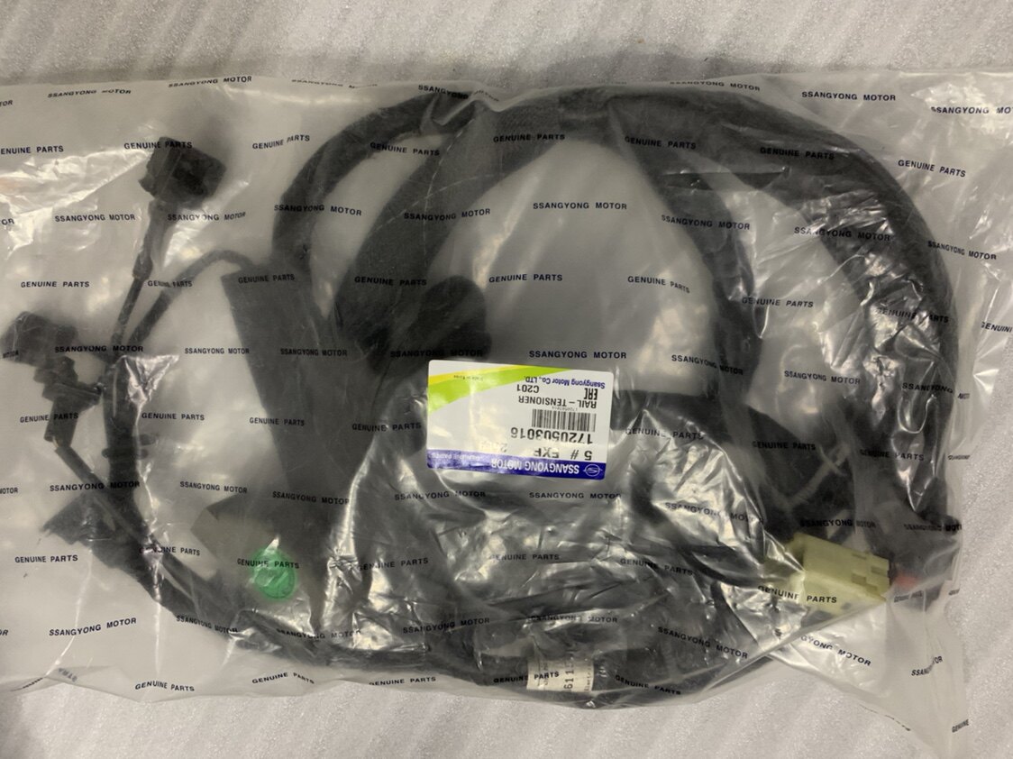 上海汇众伊斯坦纳奔驰MB100发动机线束总成