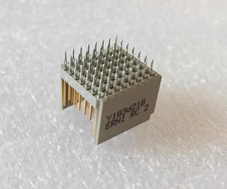 204976 2.00MM间距硬公制连接器 40PIN 垂直式CPCI背板连接器