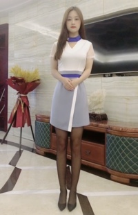 抖音车模同款酒会礼服2022新款气质短裙包臀修身显瘦不规则连衣裙