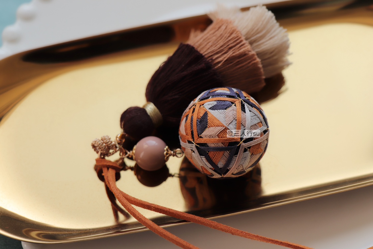 千禧三人行原创手鞠球挂车材料