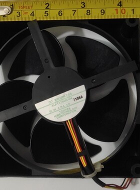 冰箱风扇 AU-11240R-04 12V  0.25A  BRUSHLESS 东芝冰箱风扇