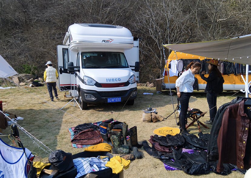 房车租赁露营定制拖挂式房车旅行节假日提取预定