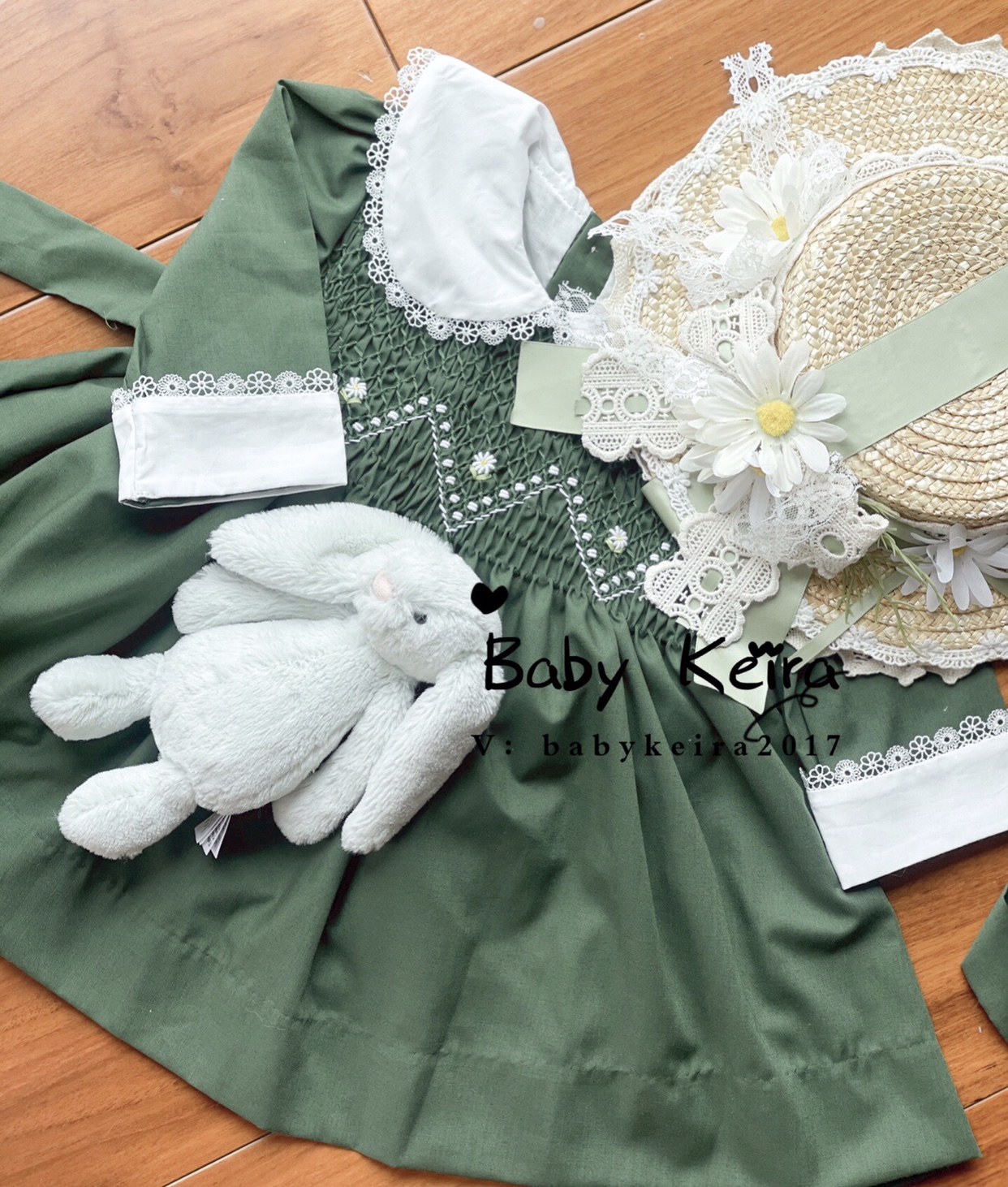 西班牙墨绿色雏菊打揽连衣裙