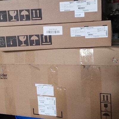施耐德变频器ATV61HD75N4z  ATV71HD75n4z  ATV61HC11N4