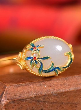 古法镶嵌天然和田玉宫廷戒指天醉