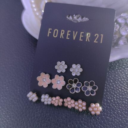 韩版秀气小巧可爱森女系彩釉水钻珍珠花朵精致甜美F21耳钉套装女