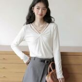 气质V领 法式 白色长袖 T恤女 3.7 设计感小众上衣 小四专享